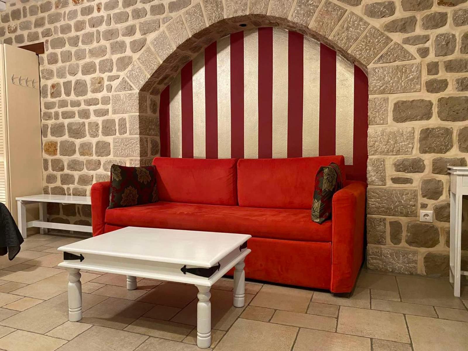 نافبليو Myral Guesthouse المظهر الخارجي الصورة